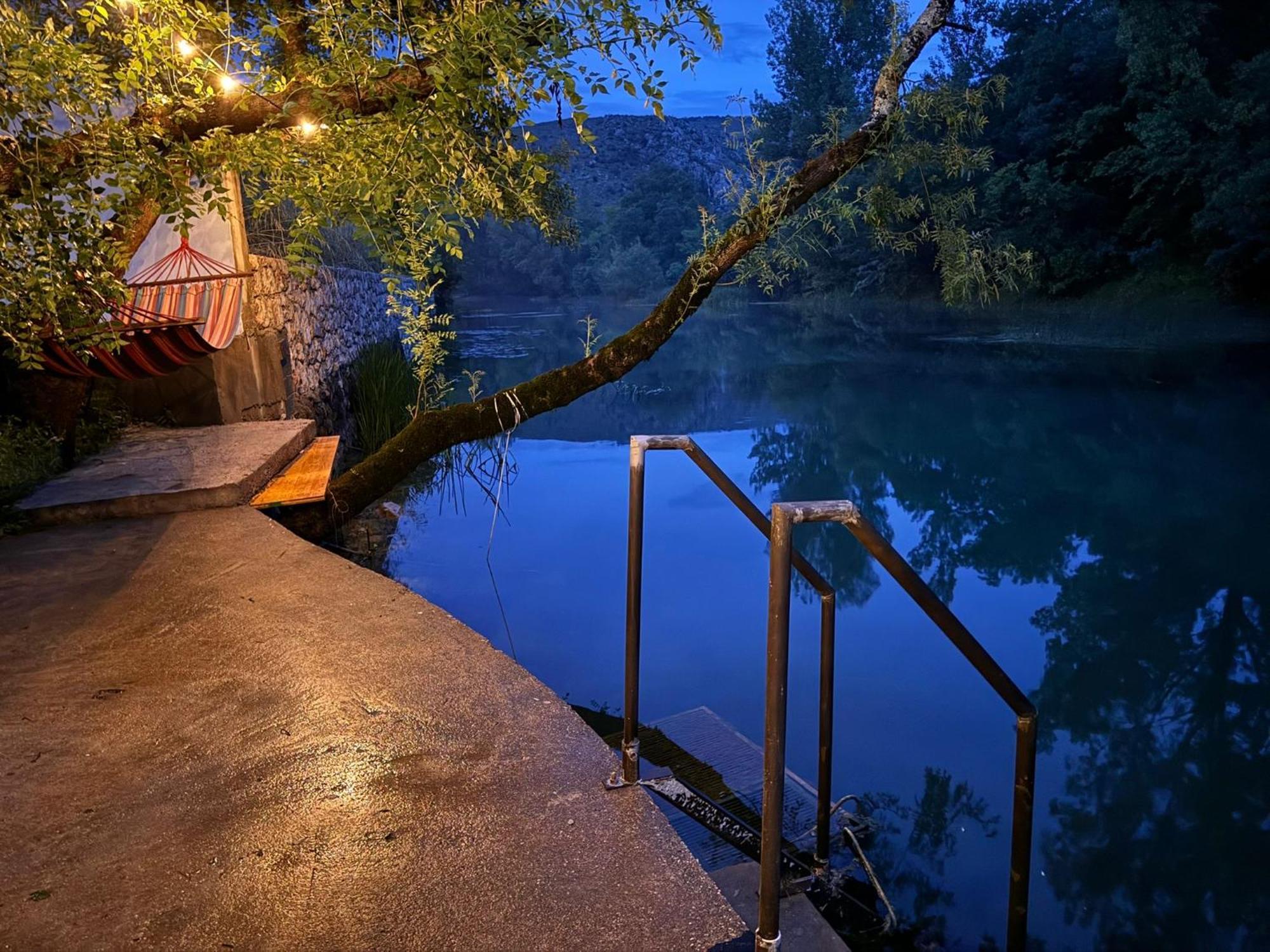 House On The River Blagaj Exteriér fotografie